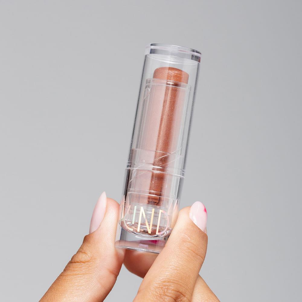Balm Labial Kind Beauty Marrom Perfeito FPS 20 FPUVA 7 6 g Balm Labial Kind Beauty Marrom Perfeito FPS 20 FPUVA 7 6 g