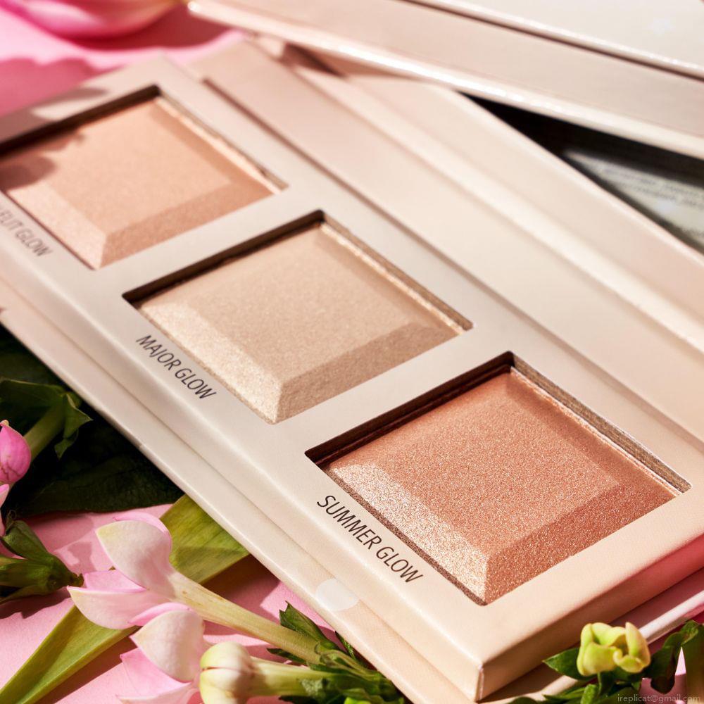 Paleta de Iluminador em Pó Essence Choose Your Glow 3 Shades Paleta de Iluminador em Pó Essence Choose Your Glow 3 Shades