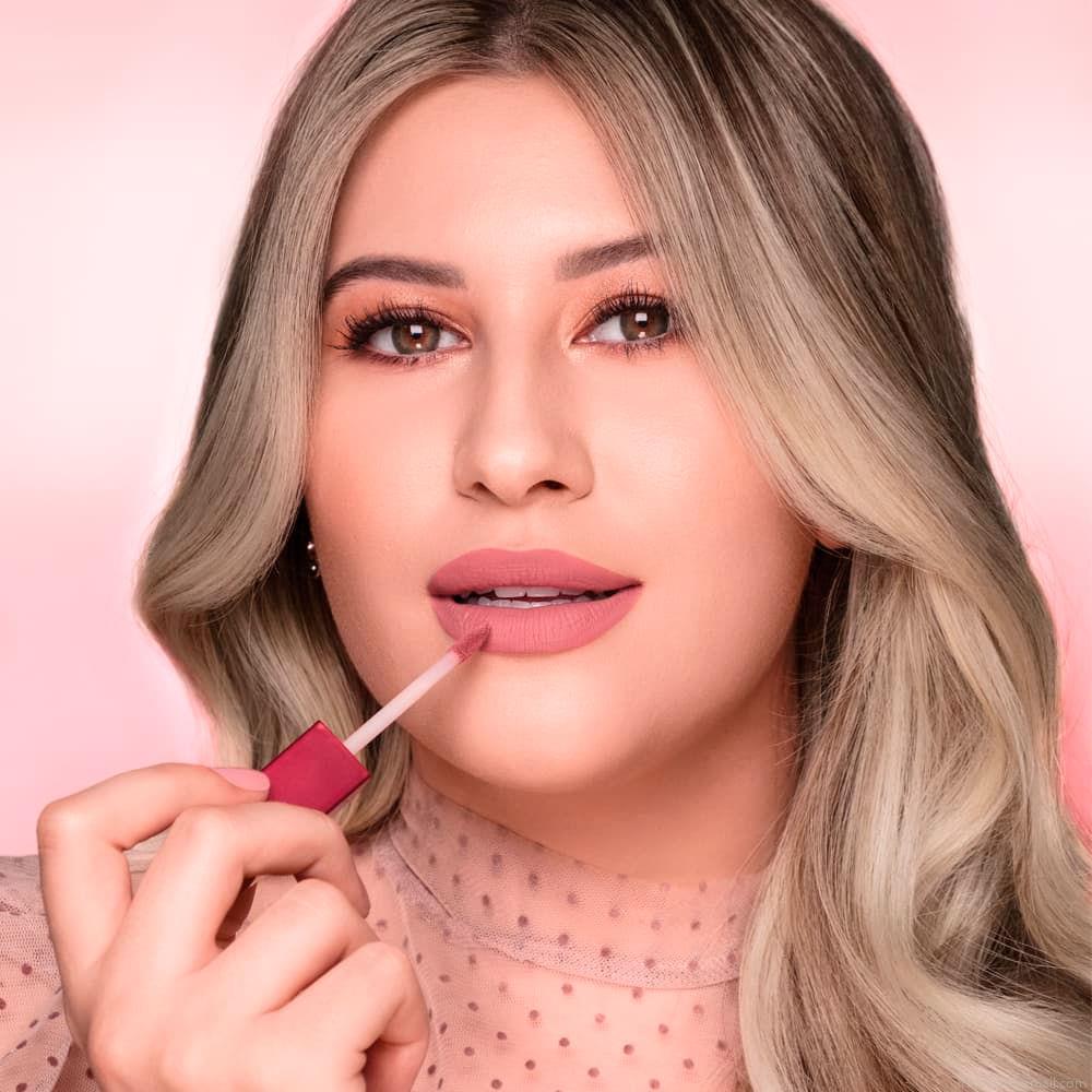 Batom Líquido Matte Eudora Niina Secrets Skinny Rose Gardênia 5 ml Batom Líquido Matte Eudora Niina Secrets Skinny Rose Gardênia 5 ml