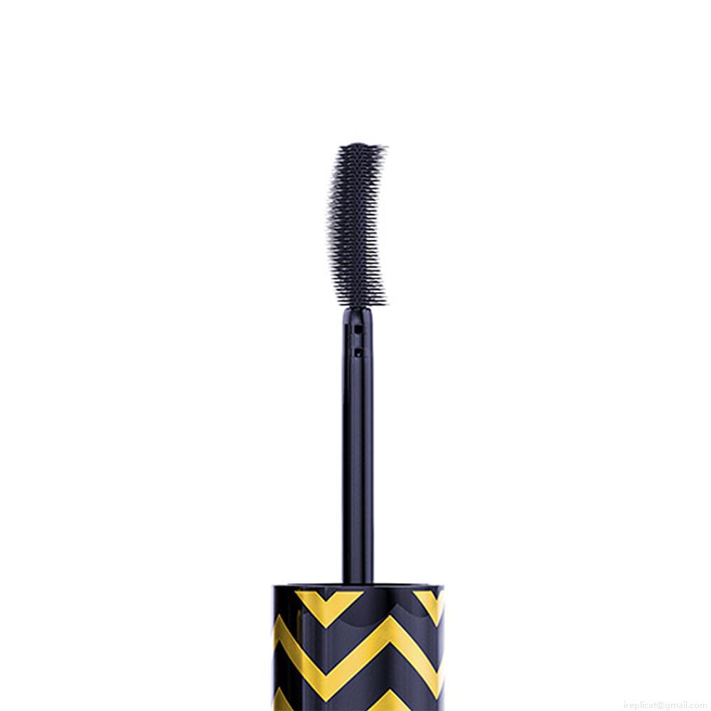 Máscara para Cílios Volume Intenso Extreme Tracta Preto 6 ml Máscara para Cílios Volume Intenso Extreme Tracta Preto 6 ml