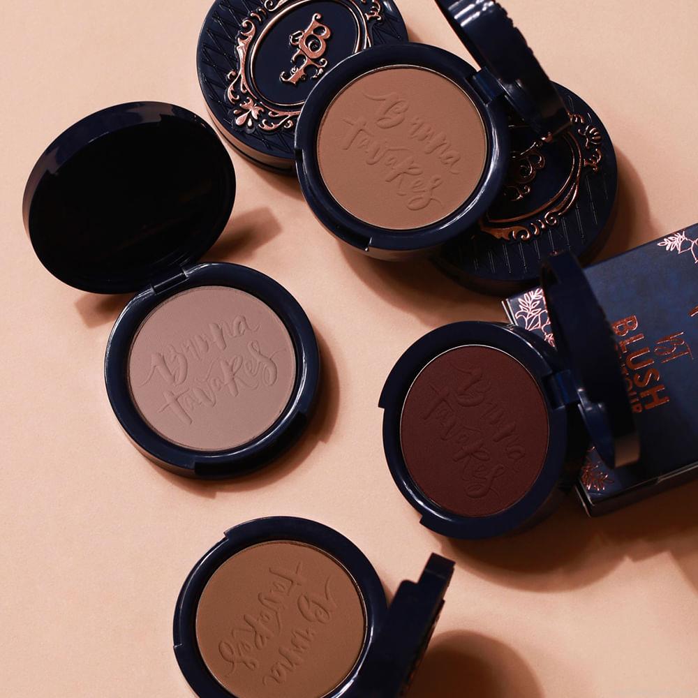Contorno Bruna Tavares BT Contour Taupe Chic 4,5 g Contorno Bruna Tavares BT Contour Taupe Chic 4,5 g