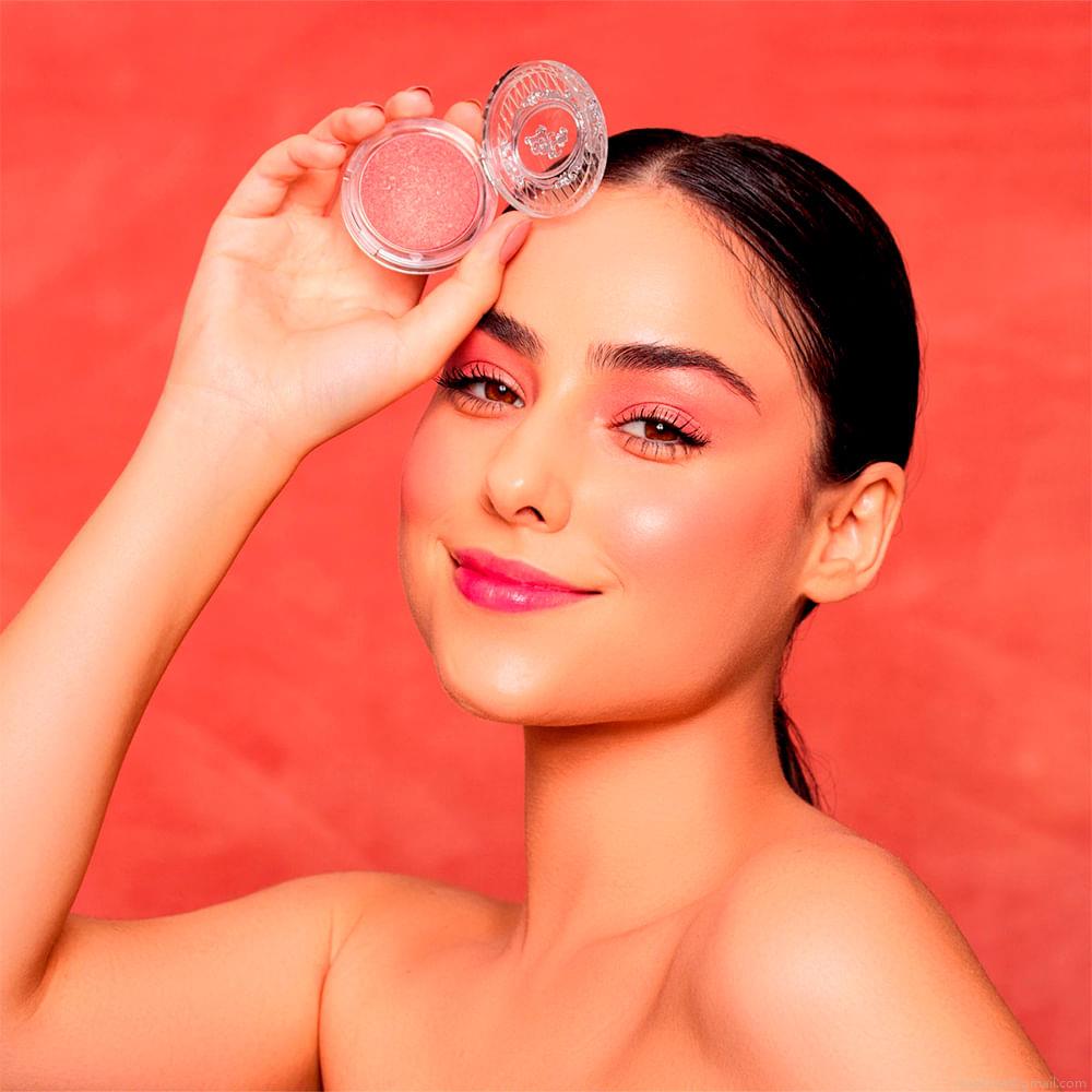 Blush Compacto em Pó Bruna Tavares BT Shimmer Malibu 5 g Blush Compacto em Pó Bruna Tavares BT Shimmer Malibu 5 g
