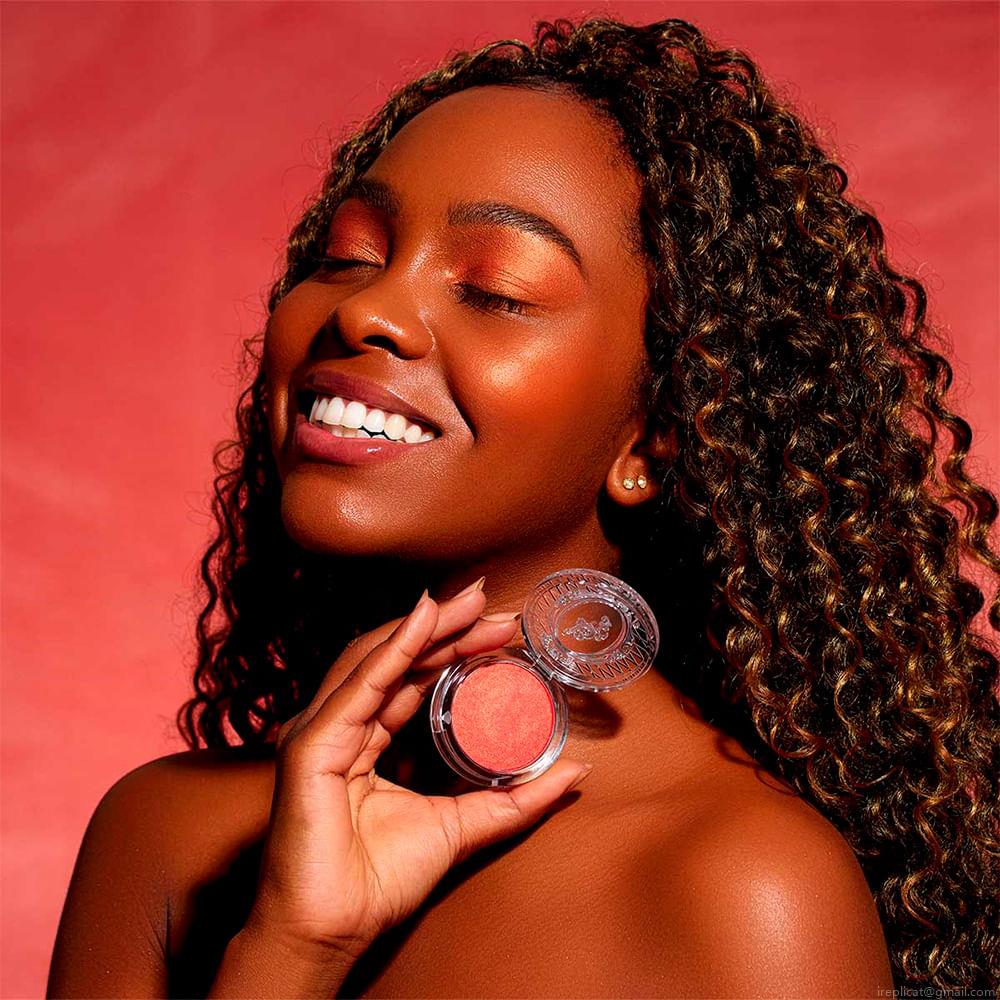 Blush Compacto em Pó Bruna Tavares BT Shimmer Madagascar 5 g Blush Compacto em Pó Bruna Tavares BT Shimmer Madagascar 5 g