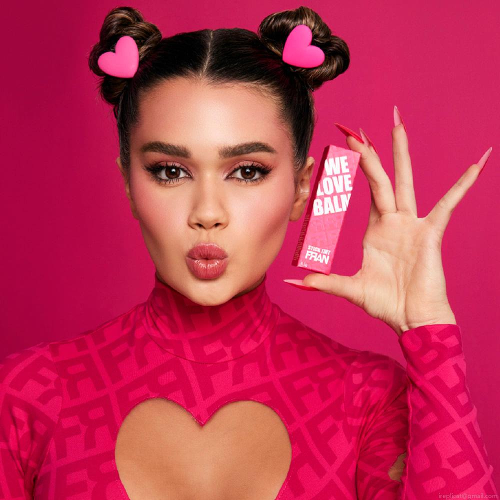 Lip Balm Hidratante Fran By Franciny Ehlke Stick Tint Pink 6,3 g Lip Balm Hidratante Fran By Franciny Ehlke Stick Tint Pink 6,3 g