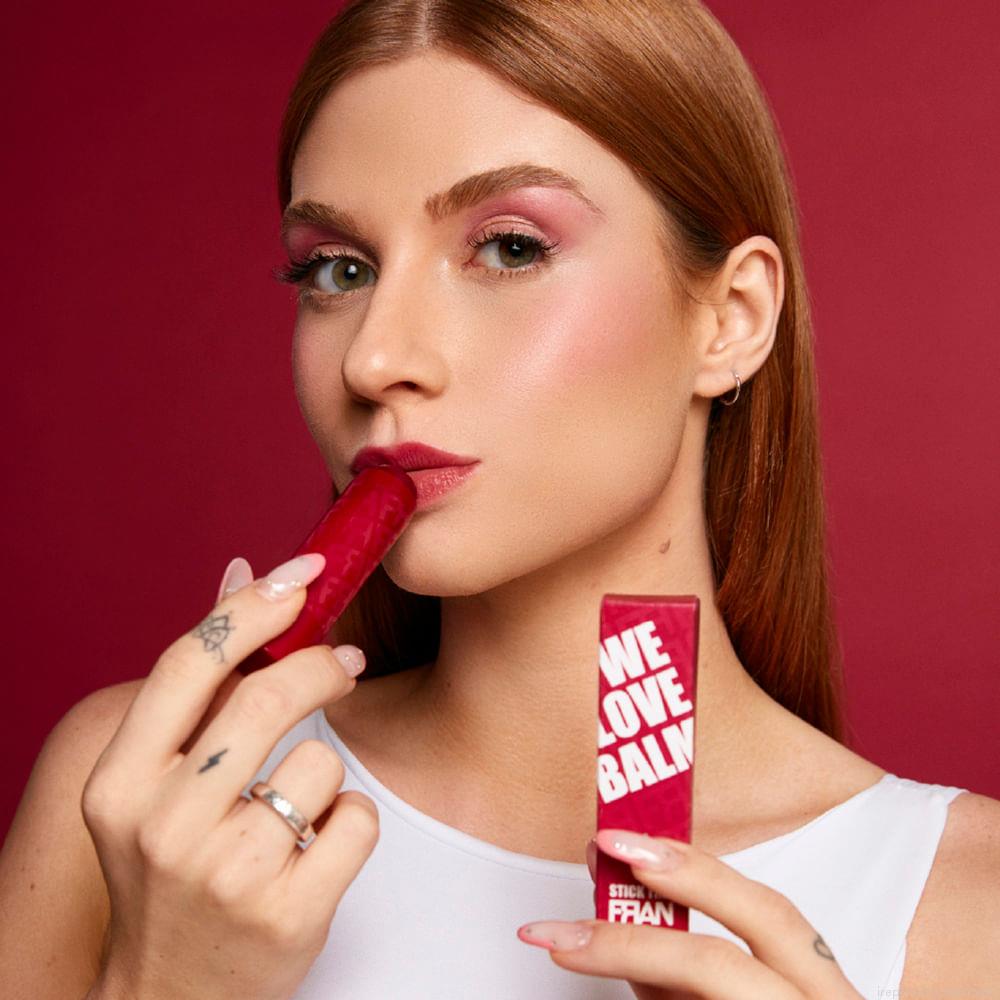 Lip Balm Hidratante Fran By Franciny Ehlke Stick Tint Wine 6,3 g Lip Balm Hidratante Fran By Franciny Ehlke Stick Tint Wine 6,3 g
