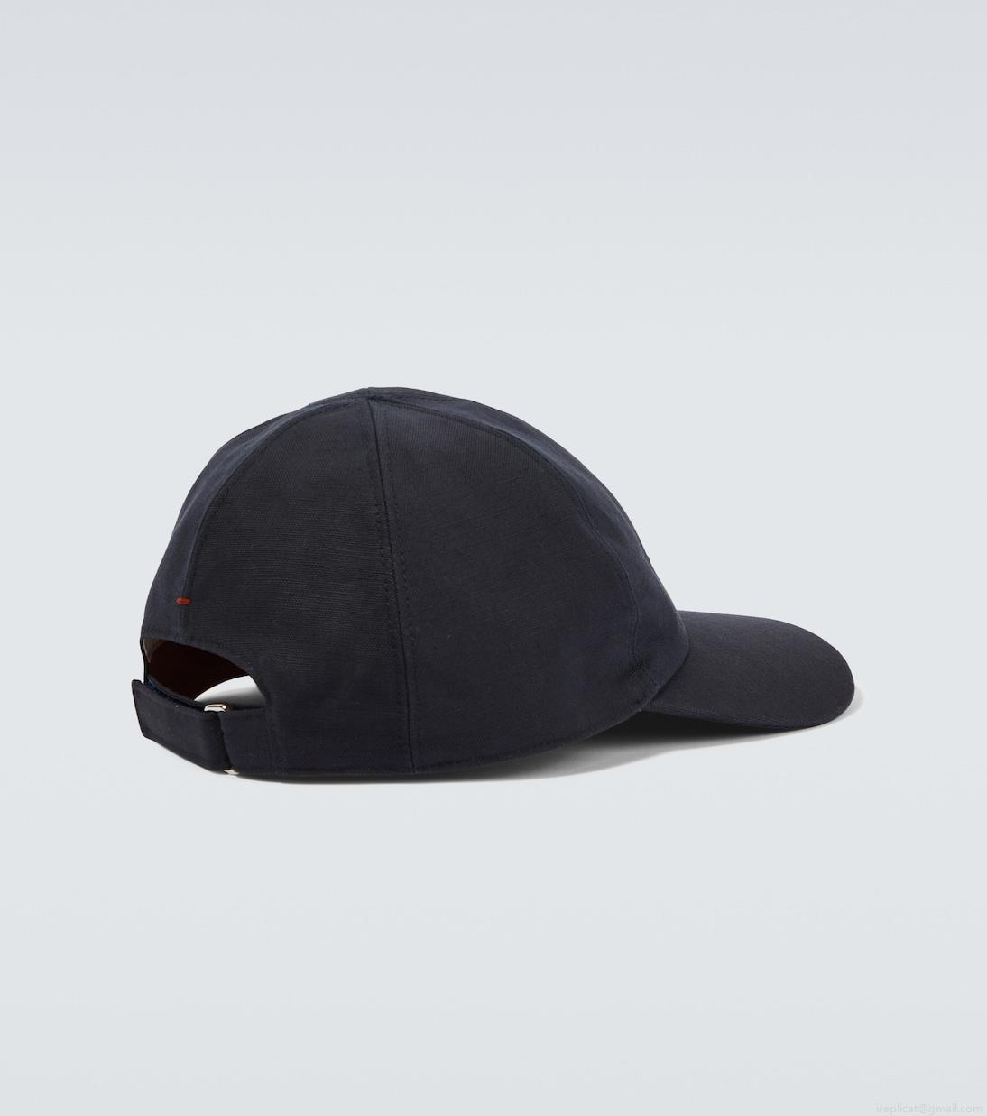 Loro PianaLogo cotton and linen baseball cap Loro PianaLogo cotton and linen baseball cap