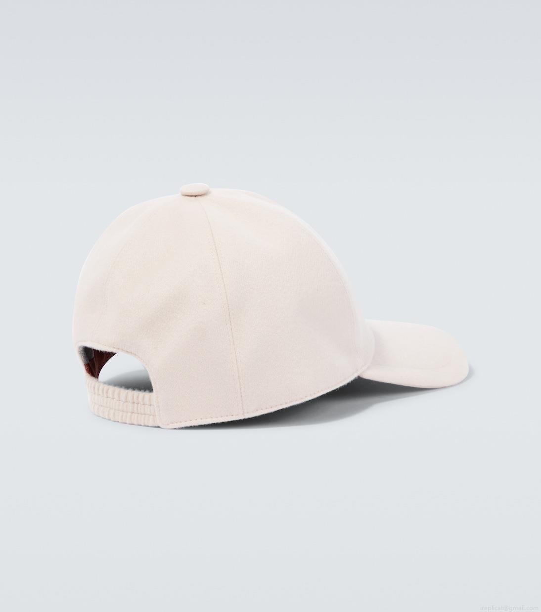 Loro PianaLogo cashmere velvet baseball cap Loro PianaLogo cashmere velvet baseball cap
