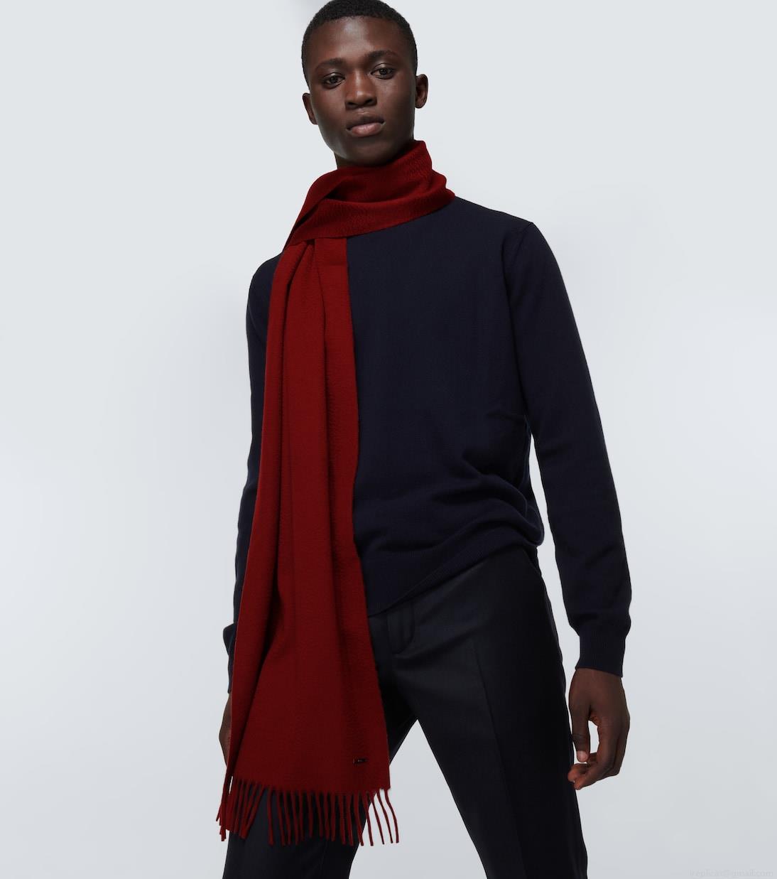 Loro PianaGrande Unita cashmere scarf Loro PianaGrande Unita cashmere scarf