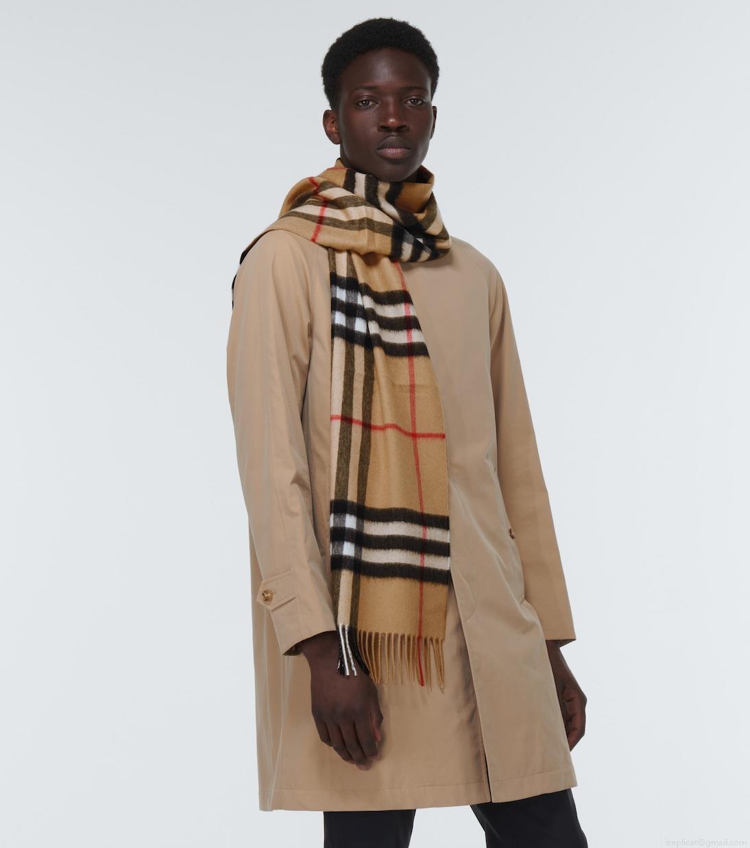 BurberryVintage Check cashmere scarf BurberryVintage Check cashmere scarf