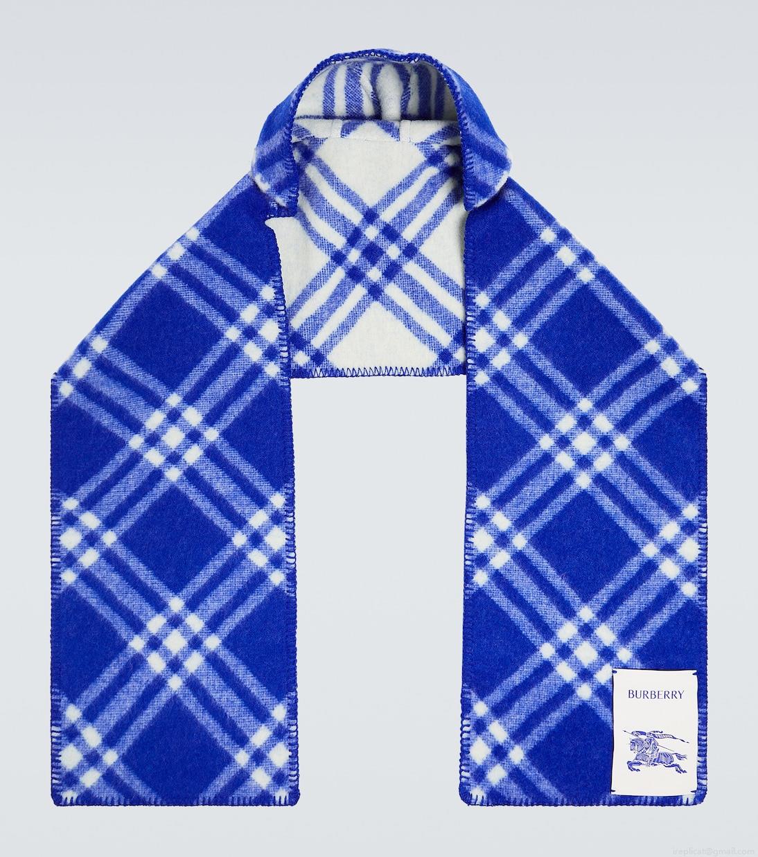 BurberryHooded checked wool scarf BurberryHooded checked wool scarf