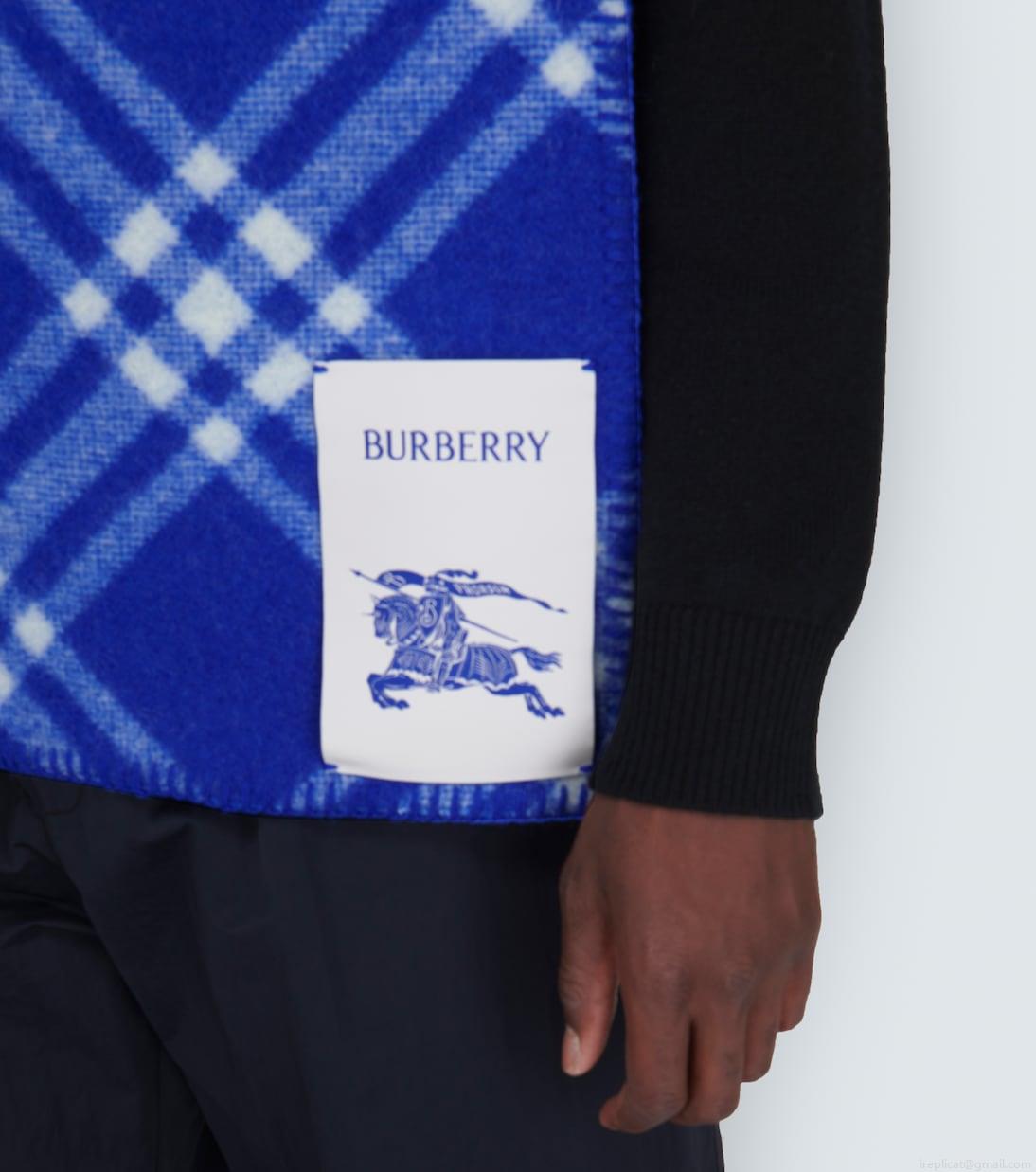 BurberryHooded checked wool scarf BurberryHooded checked wool scarf