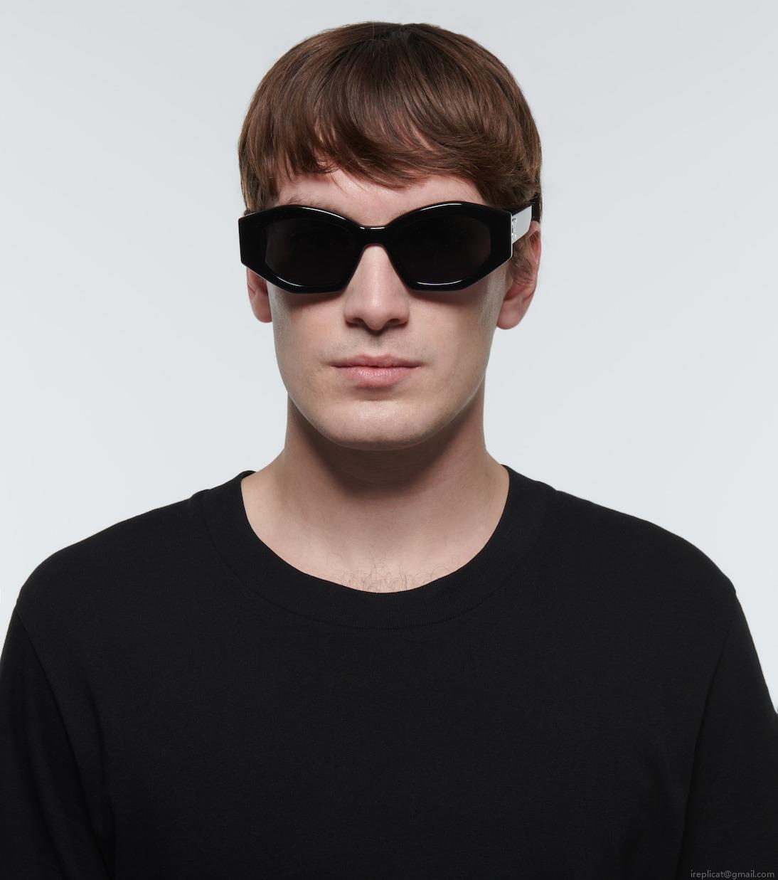 Celine EyewearOval sunglasses Celine EyewearOval sunglasses