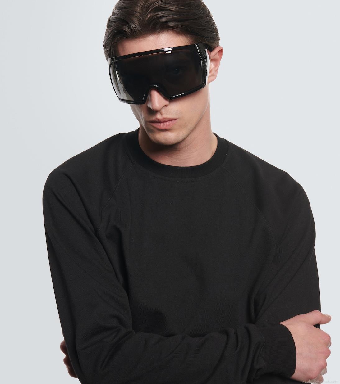 Rick OwensShield oversized sunglasses Rick OwensShield oversized sunglasses