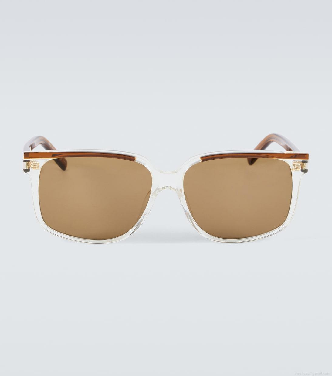 Saint LaurentOversized sunglasses Saint LaurentOversized sunglasses