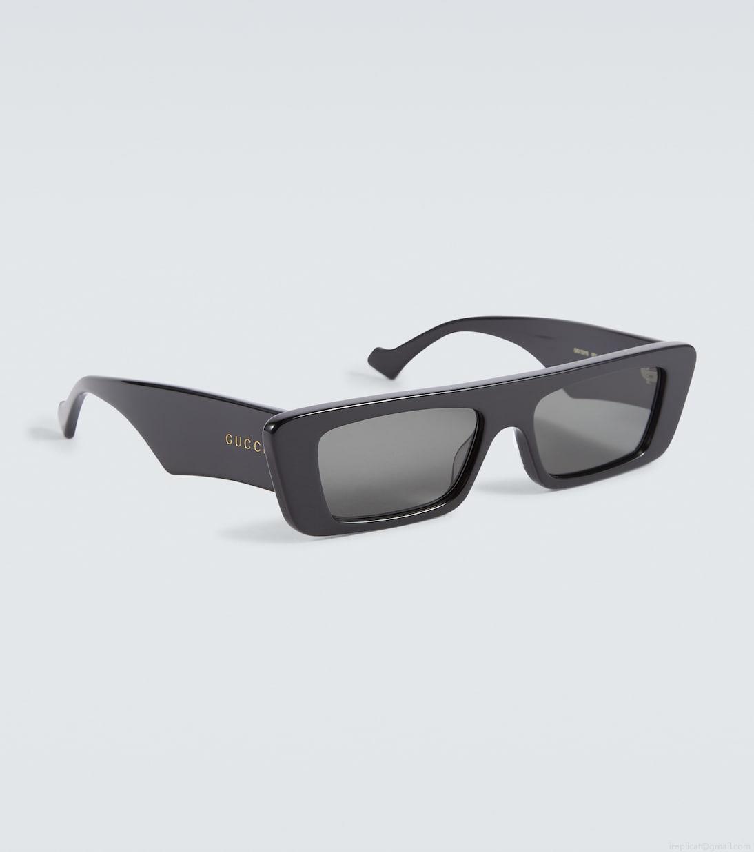 GucciLogo rectangular sunglasses GucciLogo rectangular sunglasses