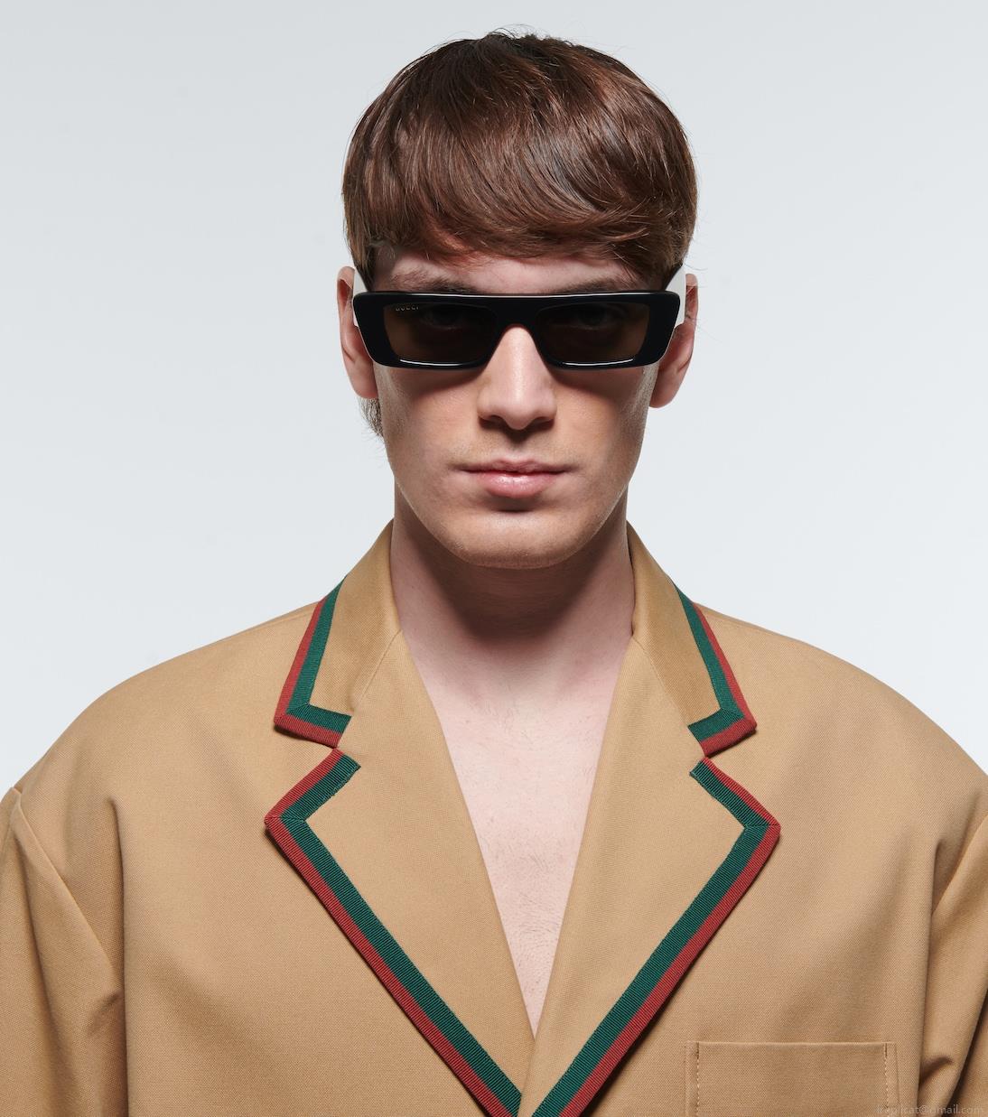 GucciLogo rectangular sunglasses GucciLogo rectangular sunglasses