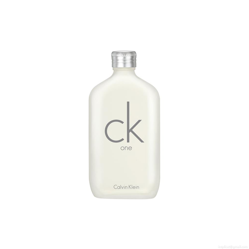 Perfume Calvin Klein CK One Unissex Eau de Toilette 50 ml Perfume Calvin Klein CK One Unissex Eau de Toilette 50 ml