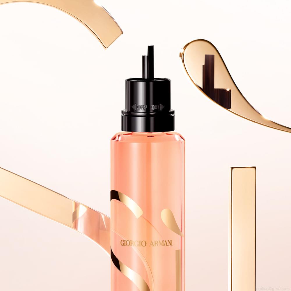 Perfume Giorgio Armani Sì Intense Eau de Parfum Feminino Refil 100 ml Perfume Giorgio Armani Sì Intense Eau de Parfum Feminino Refil 100 ml