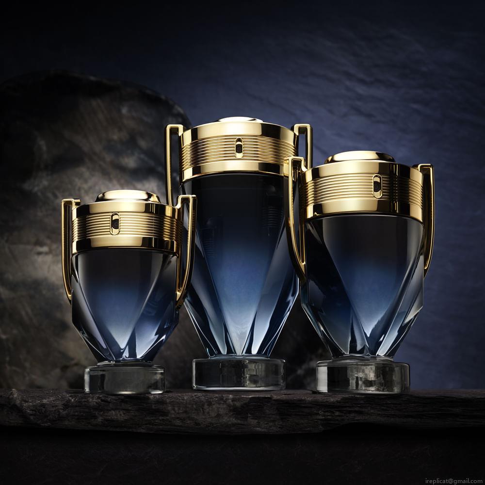 Perfume Paco Rabanne Invictus Parfum Masculino 50 ml Perfume Paco Rabanne Invictus Parfum Masculino 50 ml