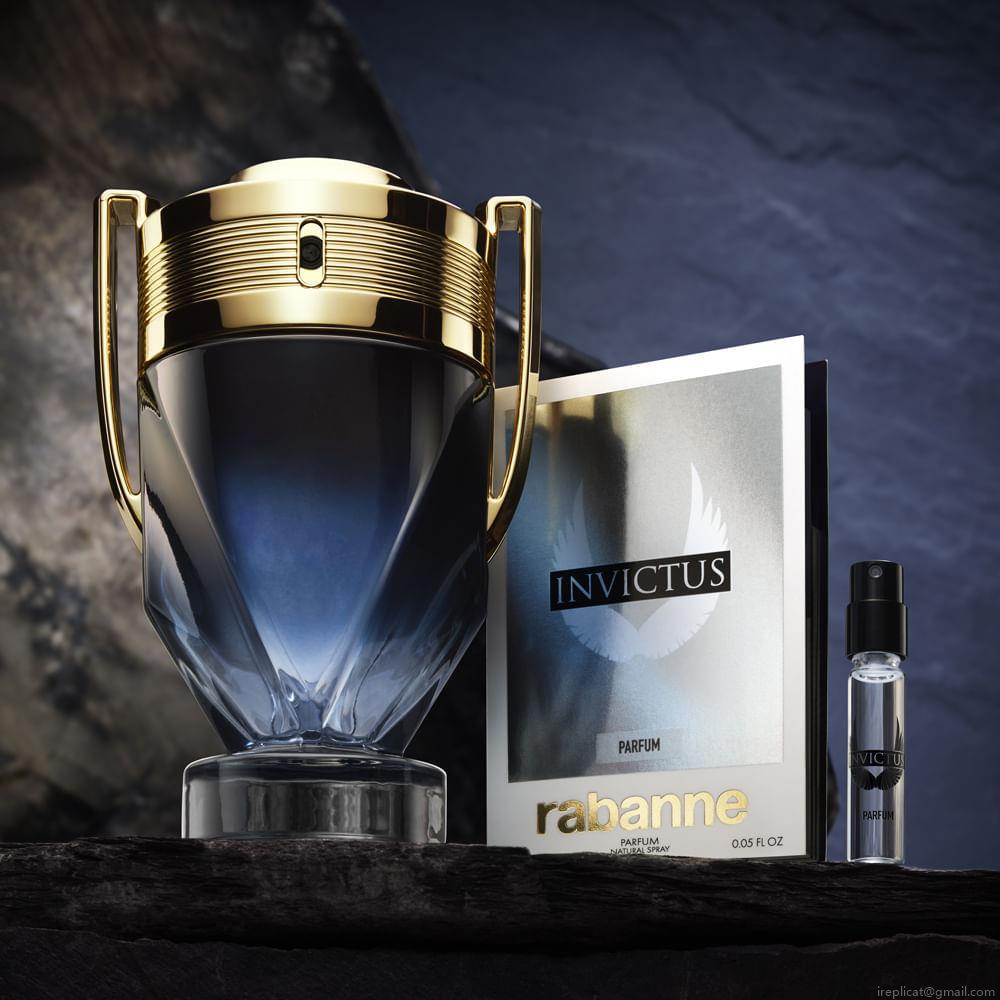 Perfume Paco Rabanne Invictus Parfum Masculino 50 ml Perfume Paco Rabanne Invictus Parfum Masculino 50 ml