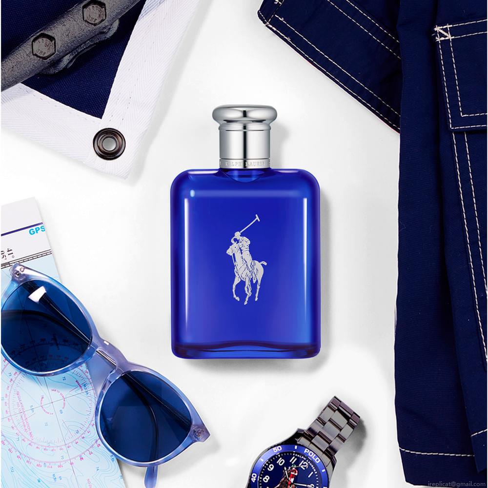 Kit Perfume Ralph Lauren Polo Blue Masculino Eau de Toilette 125ml + Necessaire Kit Perfume Ralph Lauren Polo Blue Masculino Eau de Toilette 125ml + Necessaire