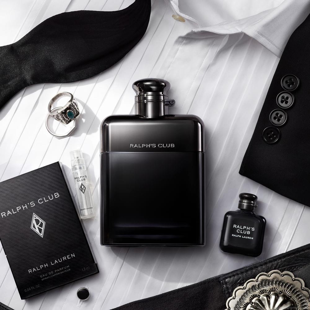 Kit Perfume Ralph Lauren Ralph's Club Masculino Eau de Parfum 100ml + Miniatura 10ml Kit Perfume Ralph Lauren Ralph's Club Masculino Eau de Parfum 100ml + Miniatura 10ml