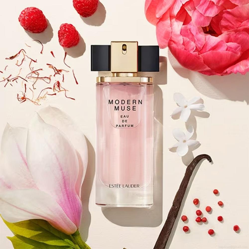 Perfume Estée Lauder Modern Muse Feminino Eau de Parfum 100 ml Perfume Estée Lauder Modern Muse Feminino Eau de Parfum 100 ml