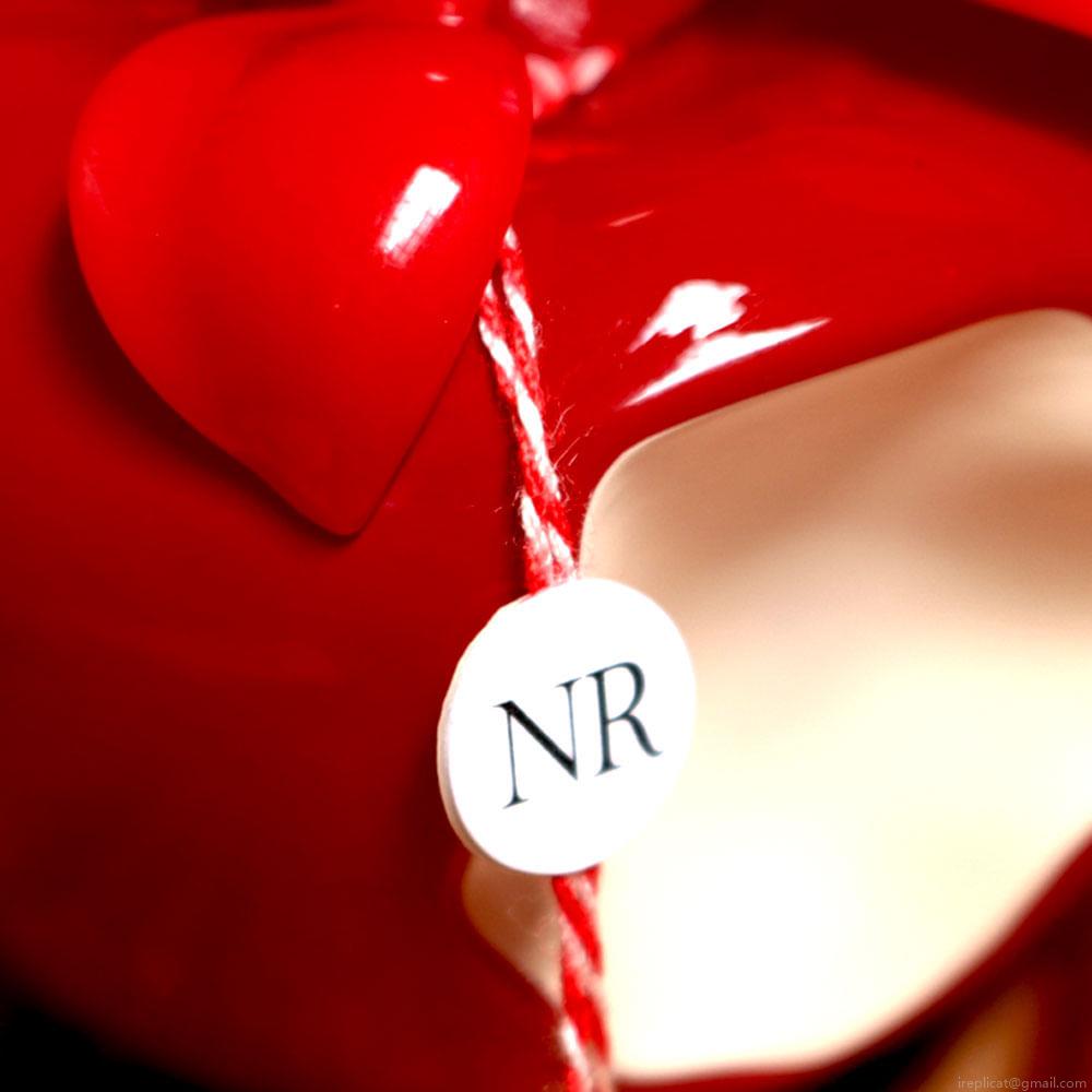 Perfume Nina Ricci Les Sorbets Rouge Feminino Eau de Toilette 30 ml Perfume Nina Ricci Les Sorbets Rouge Feminino Eau de Toilette 30 ml