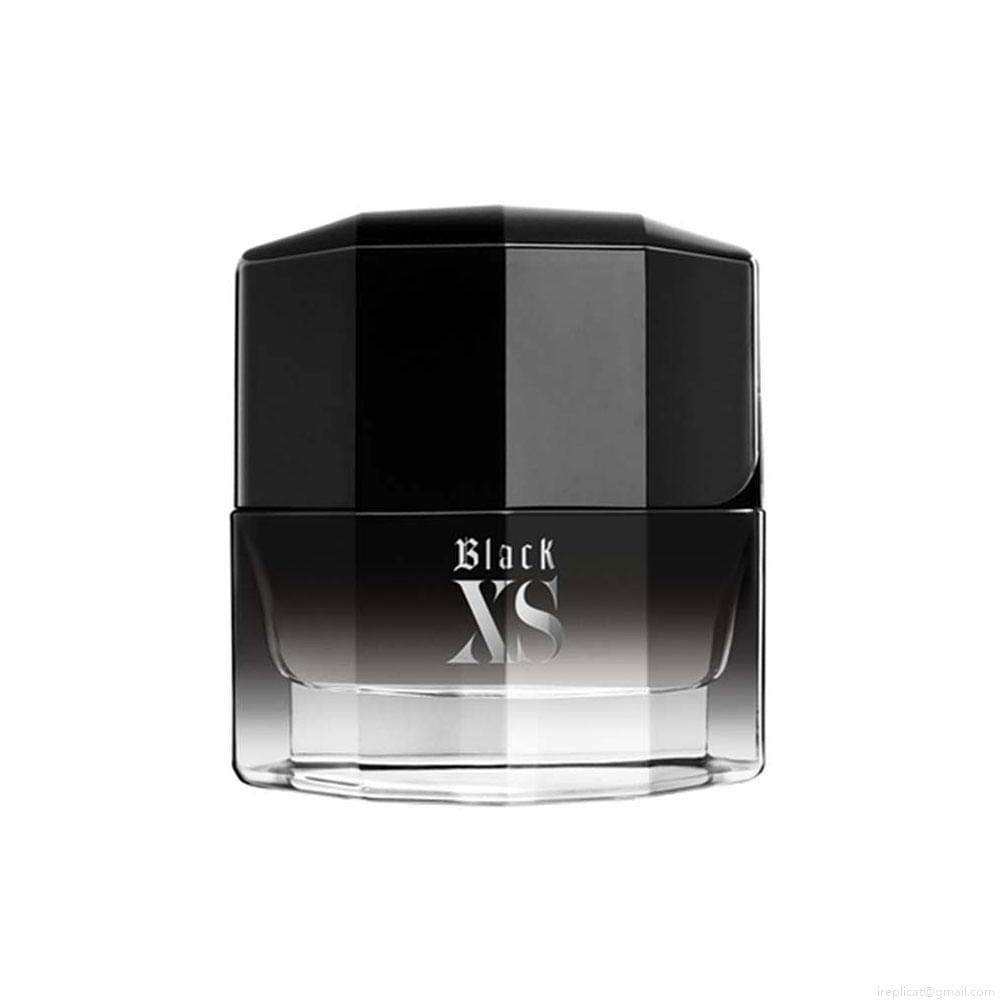 Perfume Paco Rabanne Black XS Masculino Eau de Toilette 100 ml Perfume Paco Rabanne Black XS Masculino Eau de Toilette 100 ml