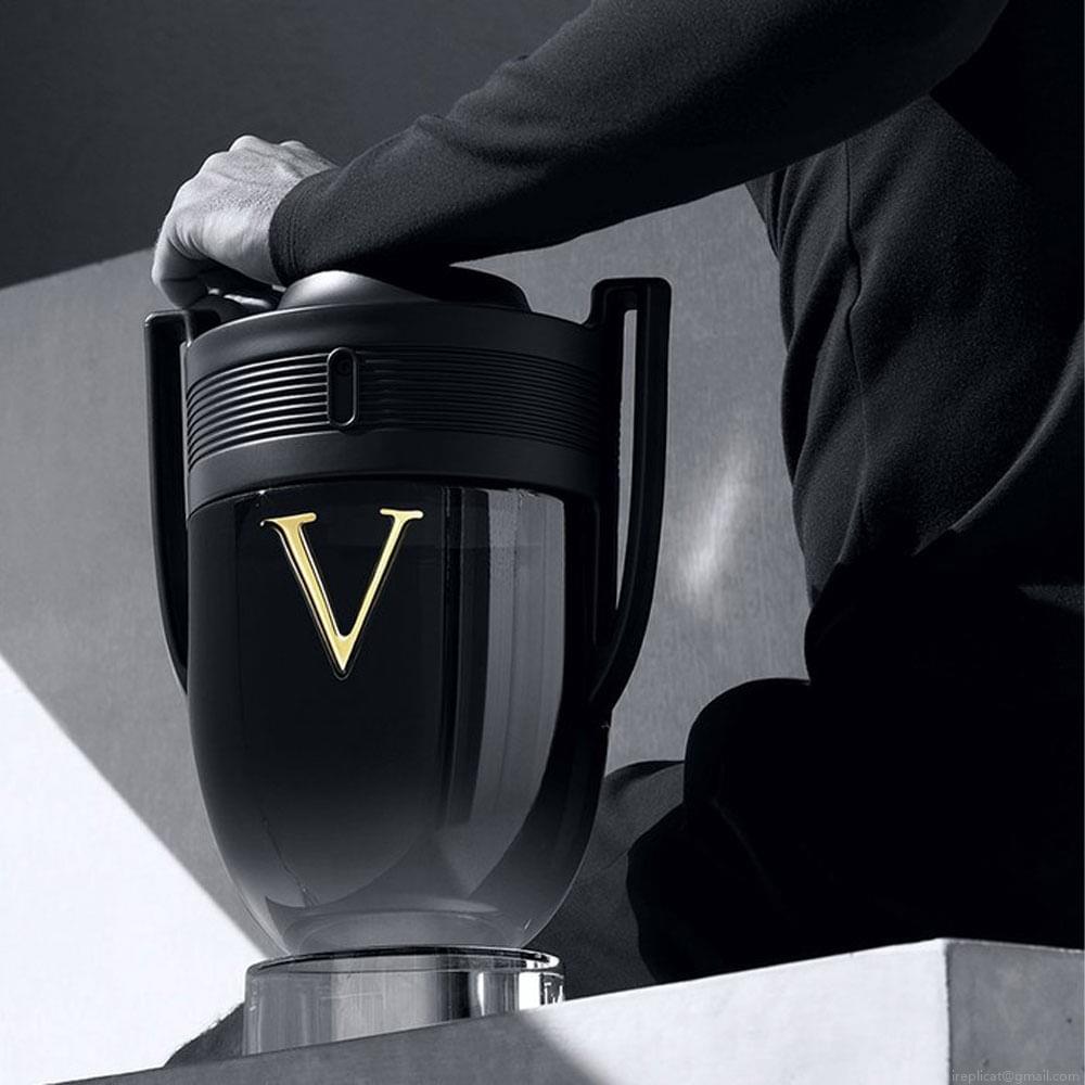 Perfume Paco Rabanne Invictus Victory Masculino Eau de Parfum 50 ml Perfume Paco Rabanne Invictus Victory Masculino Eau de Parfum 50 ml
