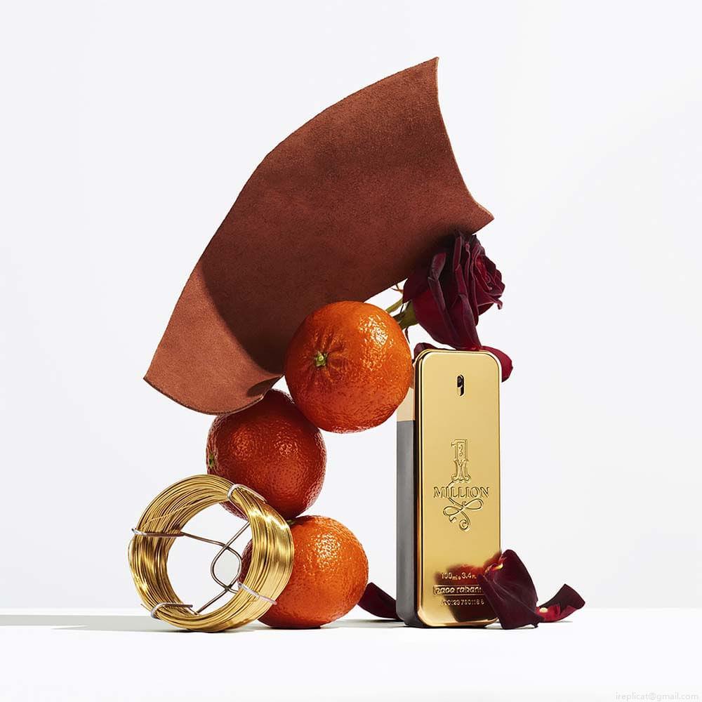 Perfume Paco Rabanne 1 Million Masculino Eau de Toilette 30 ml Perfume Paco Rabanne 1 Million Masculino Eau de Toilette 30 ml