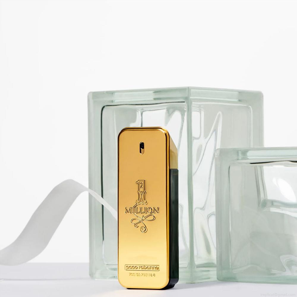 Perfume Paco Rabanne 1 Million Masculino Eau de Toilette 30 ml Perfume Paco Rabanne 1 Million Masculino Eau de Toilette 30 ml