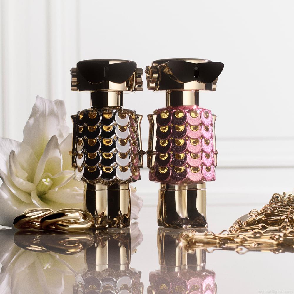 Perfume Paco Rabanne Fame Blooming Pink Feminino Eau de Parfum 80 ml Perfume Paco Rabanne Fame Blooming Pink Feminino Eau de Parfum 80 ml