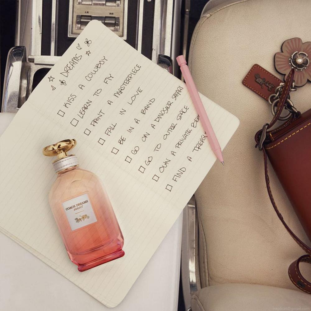 Perfume Coach Dreams Sunset Feminino Eau de Parfum 90 ml Perfume Coach Dreams Sunset Feminino Eau de Parfum 90 ml