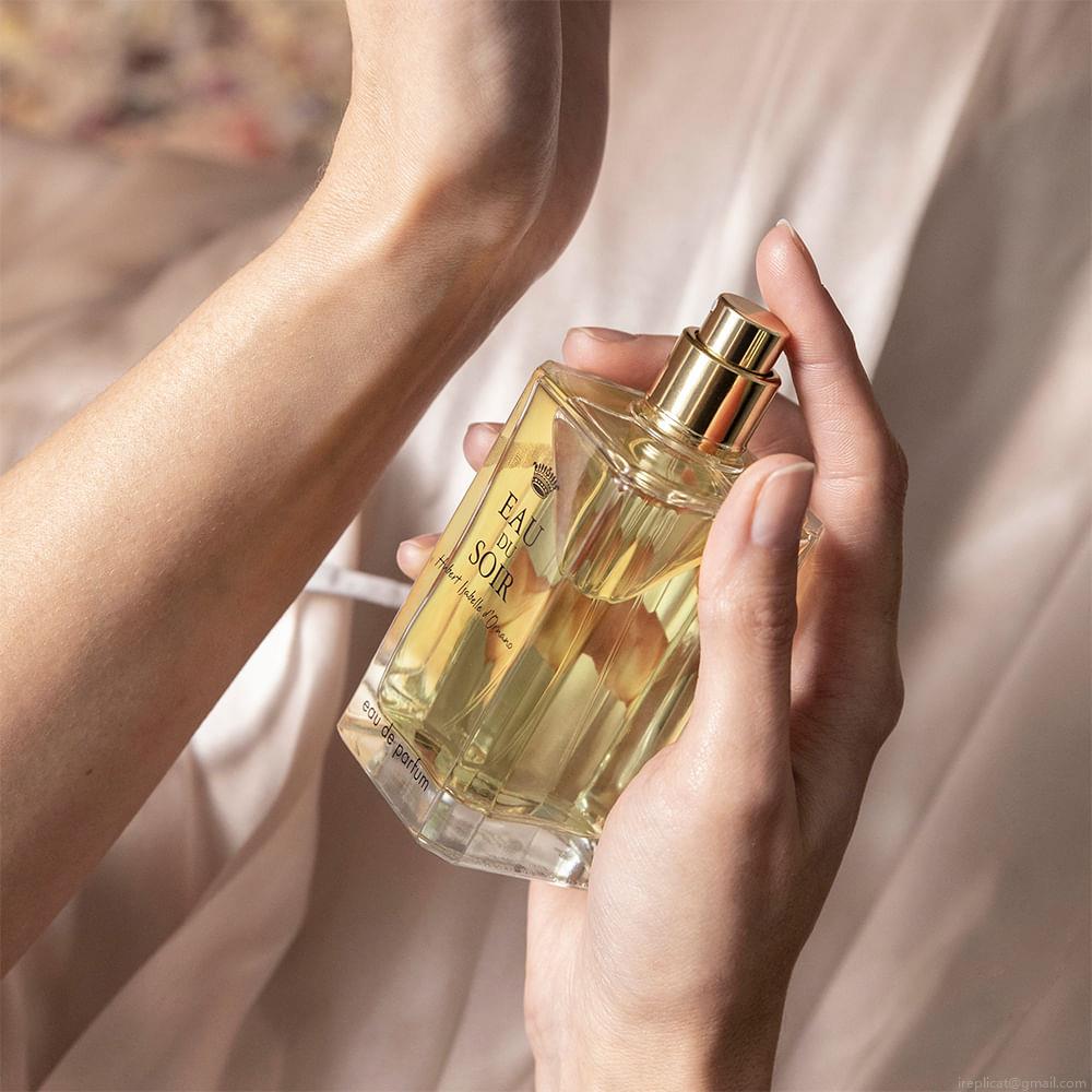 Perfume Sisley Eau Du Soir Feminino Eau de Parfum 30 ml Perfume Sisley Eau Du Soir Feminino Eau de Parfum 30 ml