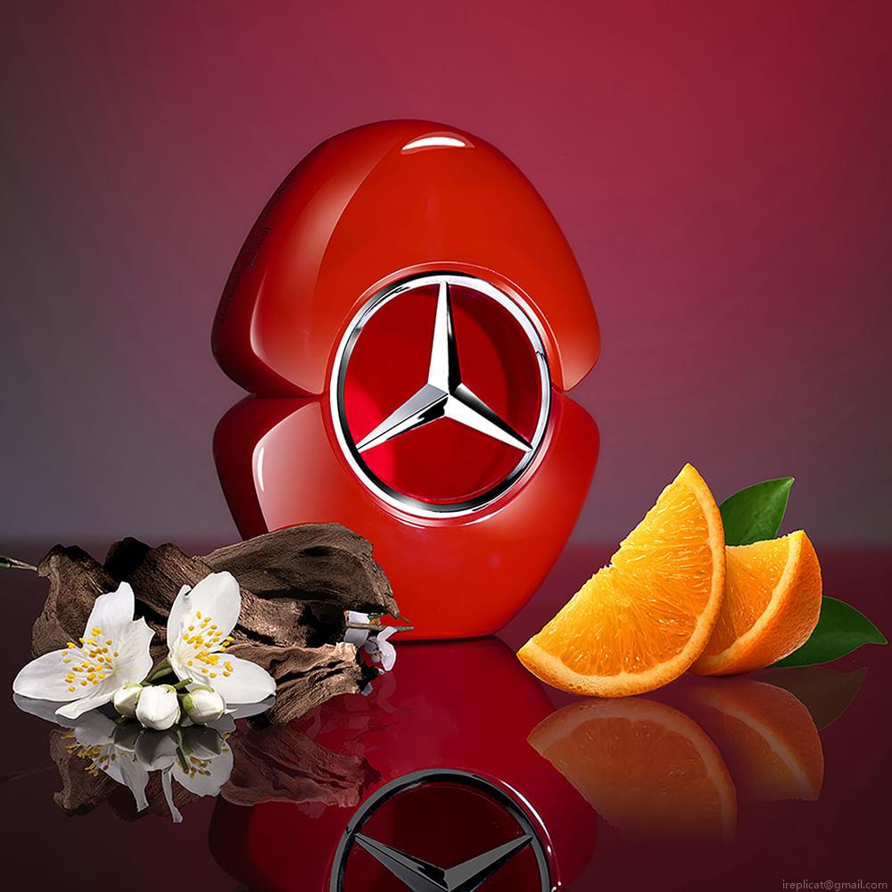 Perfume Mercedes Benz Woman In Red Feminino Eau de Parfum 60 ml Perfume Mercedes Benz Woman In Red Feminino Eau de Parfum 60 ml