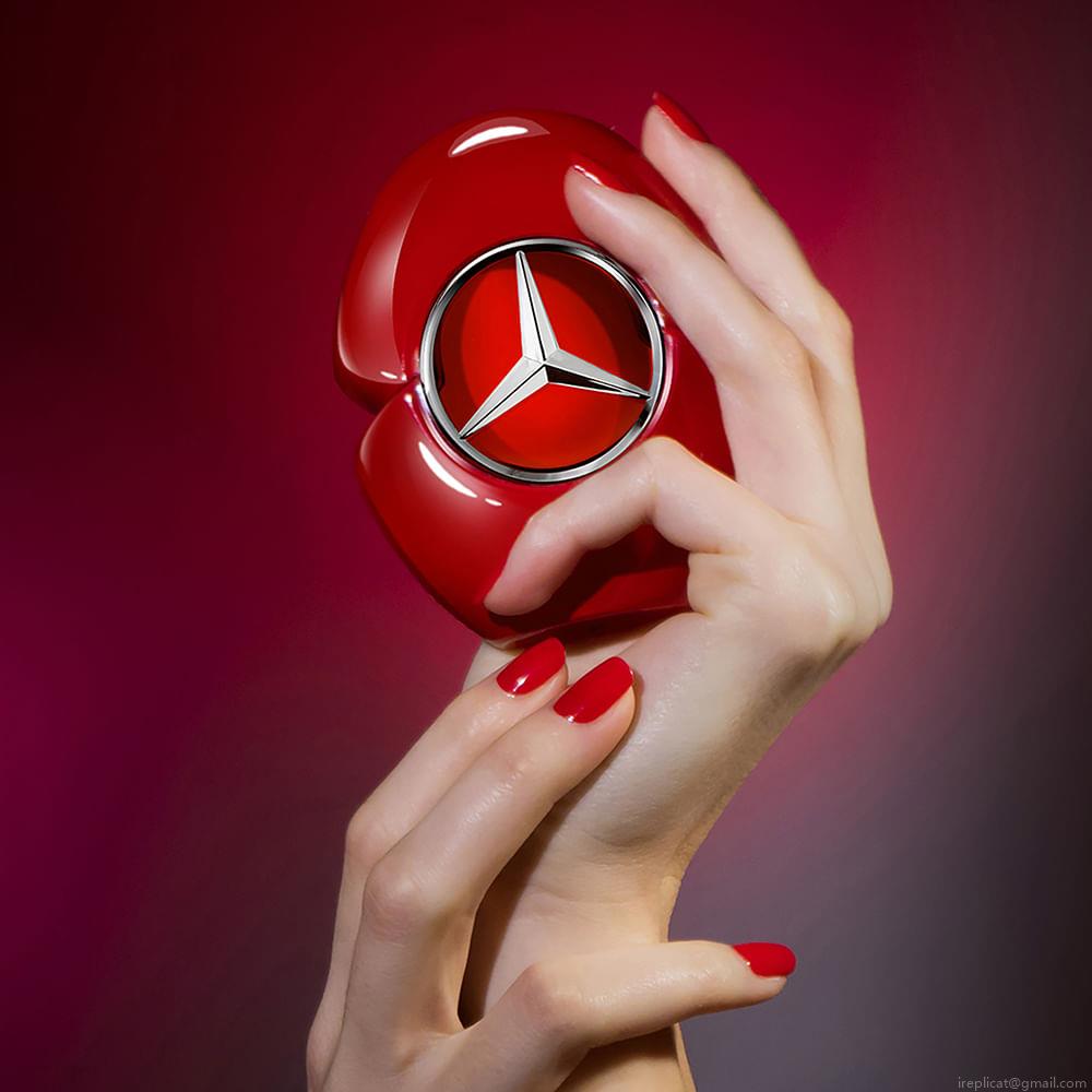 Perfume Mercedes Benz Woman In Red Feminino Eau de Parfum 60 ml Perfume Mercedes Benz Woman In Red Feminino Eau de Parfum 60 ml