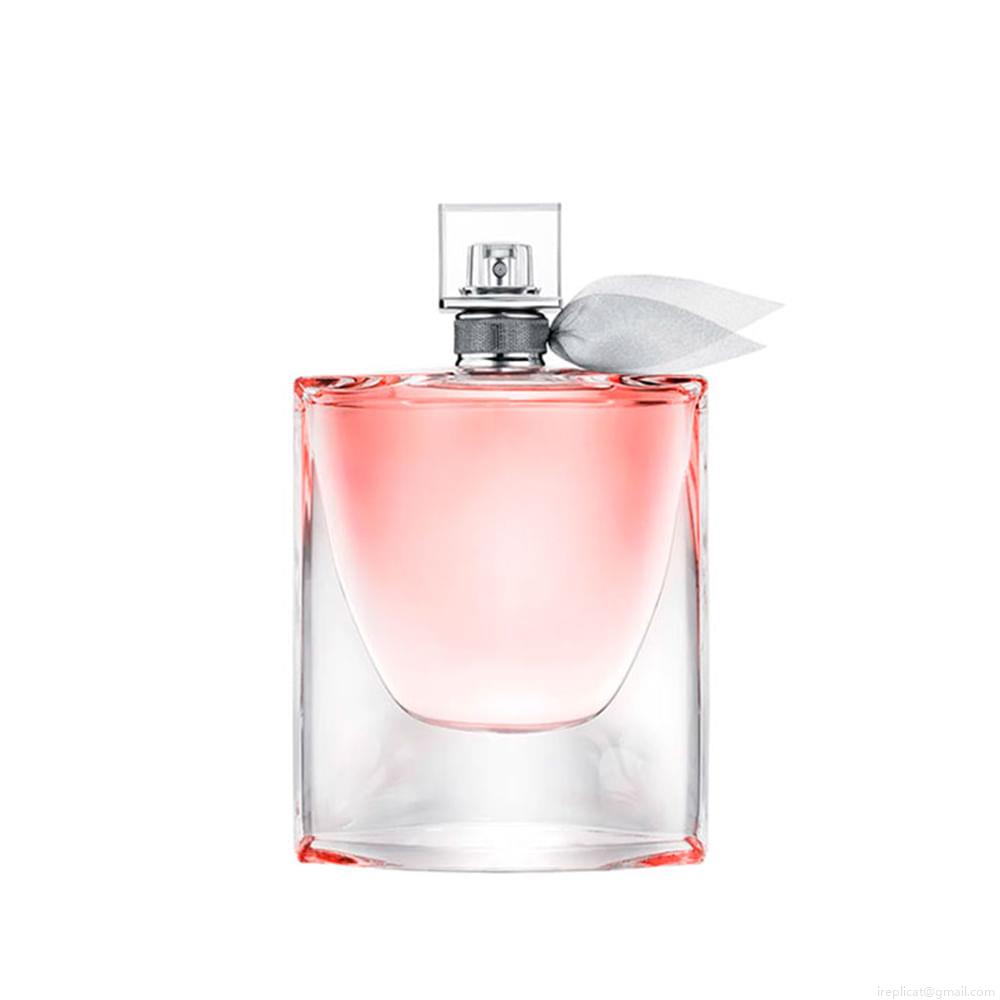 Perfume Lancôme La Vie Est Belle Feminino Eau de Parfum 50 ml Perfume Lancôme La Vie Est Belle Feminino Eau de Parfum 50 ml