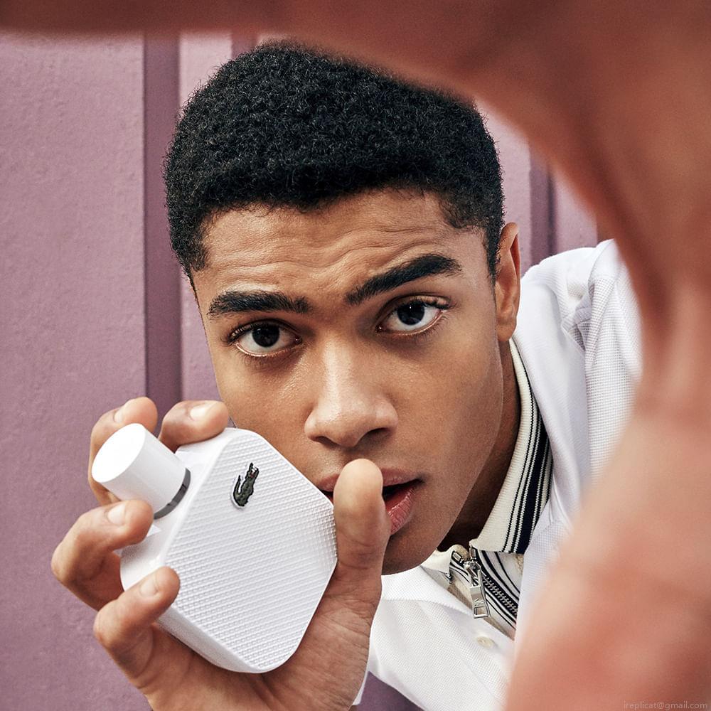 Perfume Lacoste L.12.12 Blanc Masculino Eau de Parfum 100 ml Perfume Lacoste L.12.12 Blanc Masculino Eau de Parfum 100 ml