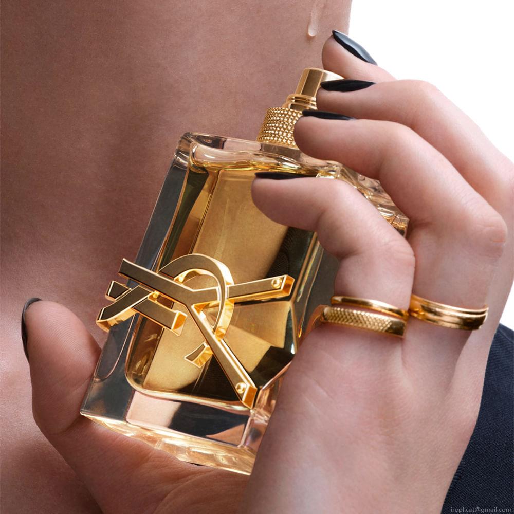 Perfume Yves Saint Laurent Libre Feminino Eau de Parfum 30 ml Perfume Yves Saint Laurent Libre Feminino Eau de Parfum 30 ml