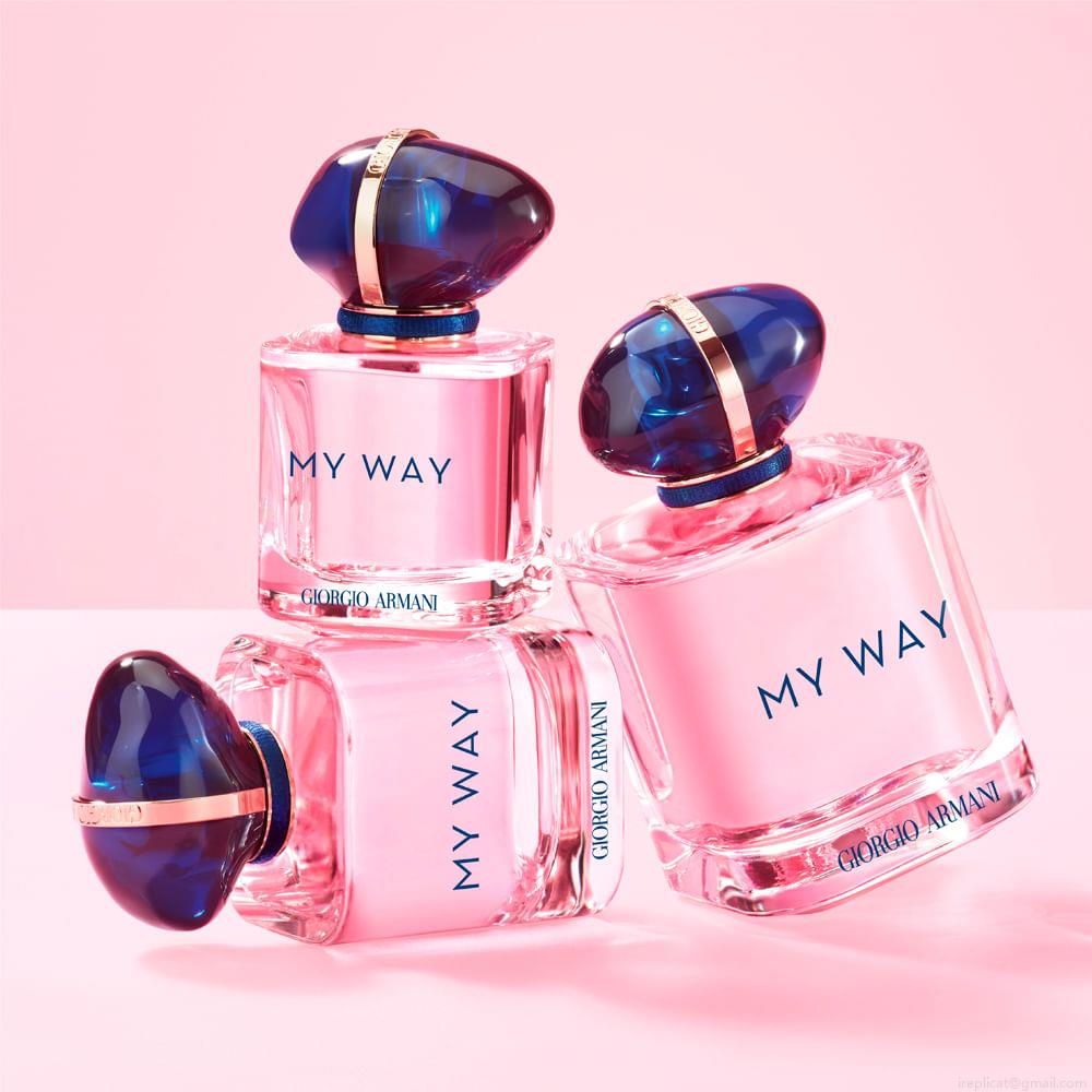 Perfume Giorgio Armani My Way Feminino Eau de Parfum Recarregável 90 ml Perfume Giorgio Armani My Way Feminino Eau de Parfum Recarregável 90 ml