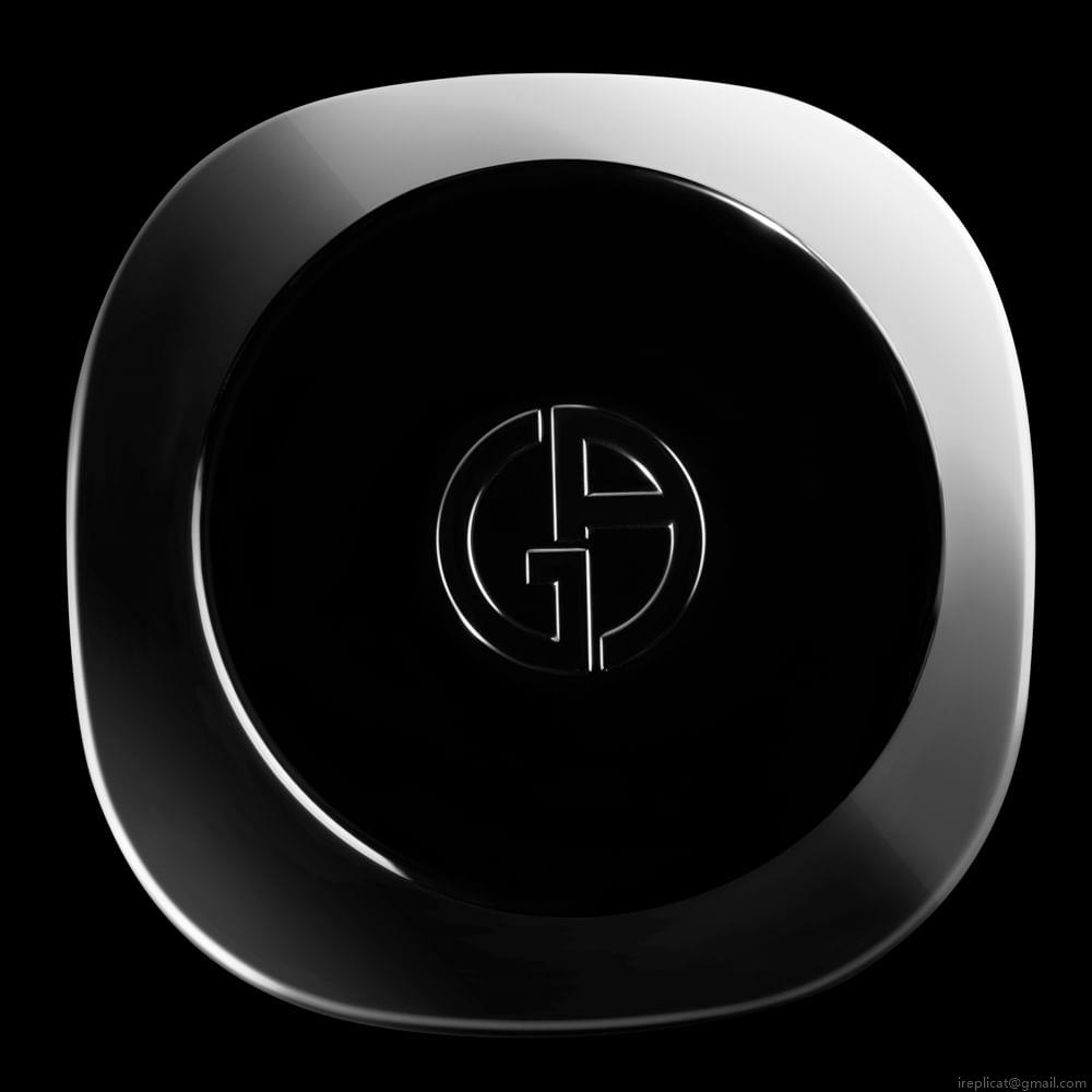 Perfume Giorgio Armani Code Masculino Parfum Recarregável 125 ml Perfume Giorgio Armani Code Masculino Parfum Recarregável 125 ml