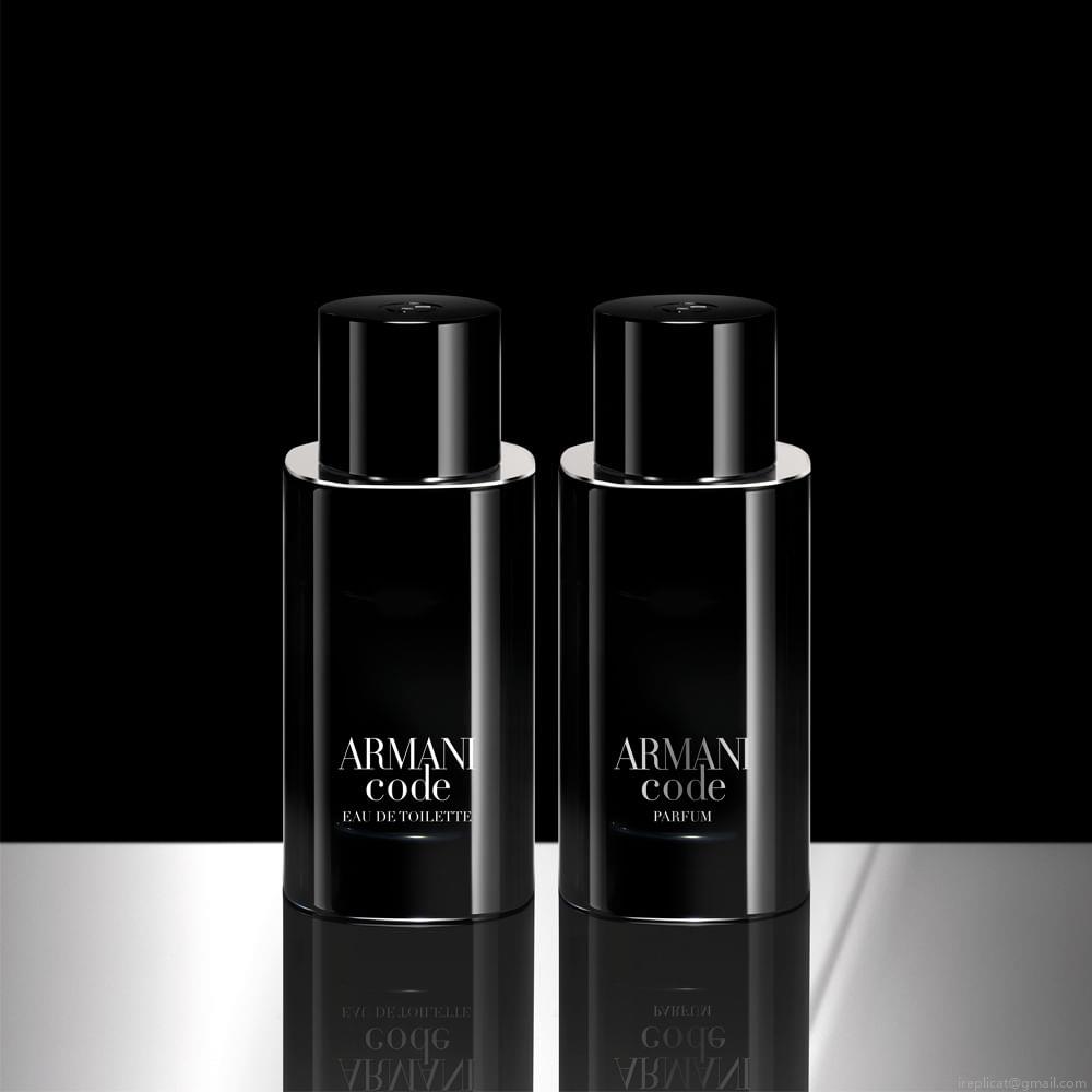 Perfume Giorgio Armani New Code Masculino Eau de Toilette Recarregável 50 ml Perfume Giorgio Armani New Code Masculino Eau de Toilette Recarregável 50 ml