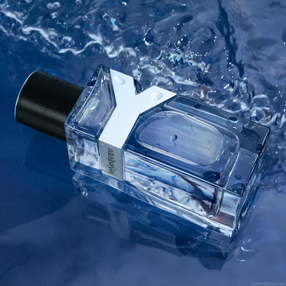 Perfume Yves Saint Laurent Y Masculino Eau de Toilette 60 ml Perfume Yves Saint Laurent Y Masculino Eau de Toilette 60 ml