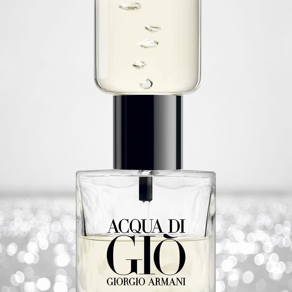 Perfume Giorgio Armani Acqua Di Giò Masculino Eau de Parfum 200 ml Perfume Giorgio Armani Acqua Di Giò Masculino Eau de Parfum 200 ml