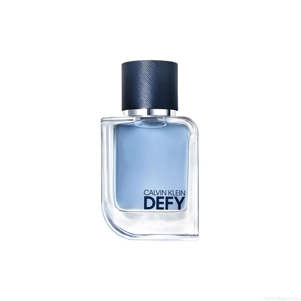 Perfume Calvin Klein Defy Masculino Eau de Toilette 50 ml Perfume Calvin Klein Defy Masculino Eau de Toilette 50 ml