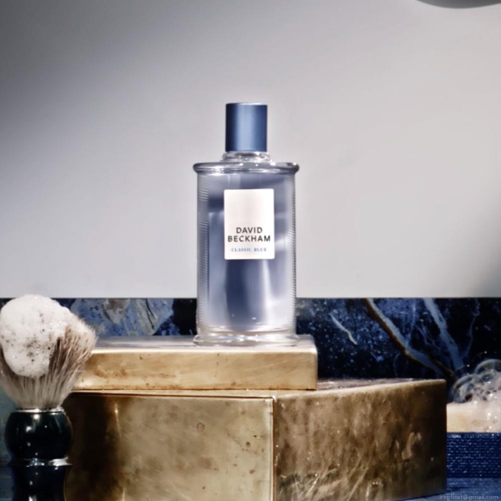 Perfume David Beckham Classic Blue Masculino Eau de Toilette 100 ml Perfume David Beckham Classic Blue Masculino Eau de Toilette 100 ml