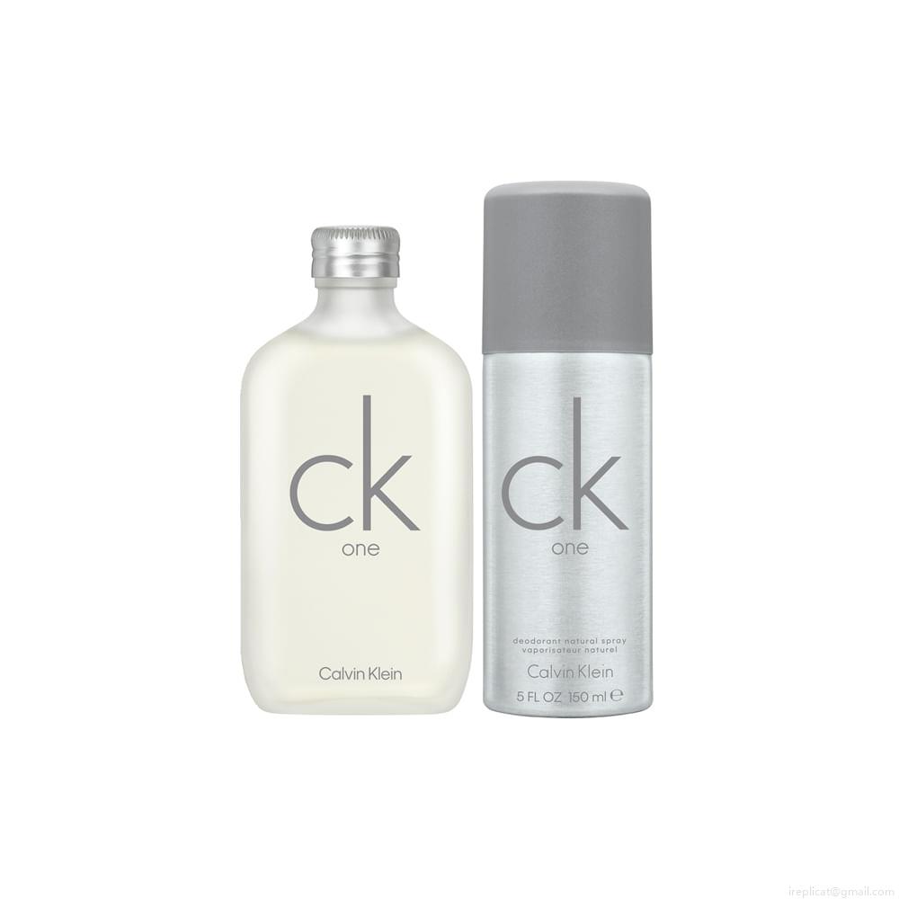 Kit Calvin Klein CK One Unissex Eau de Toilette 100 ml + Desodorante 150 ml Kit Calvin Klein CK One Unissex Eau de Toilette 100 ml + Desodorante 150 ml