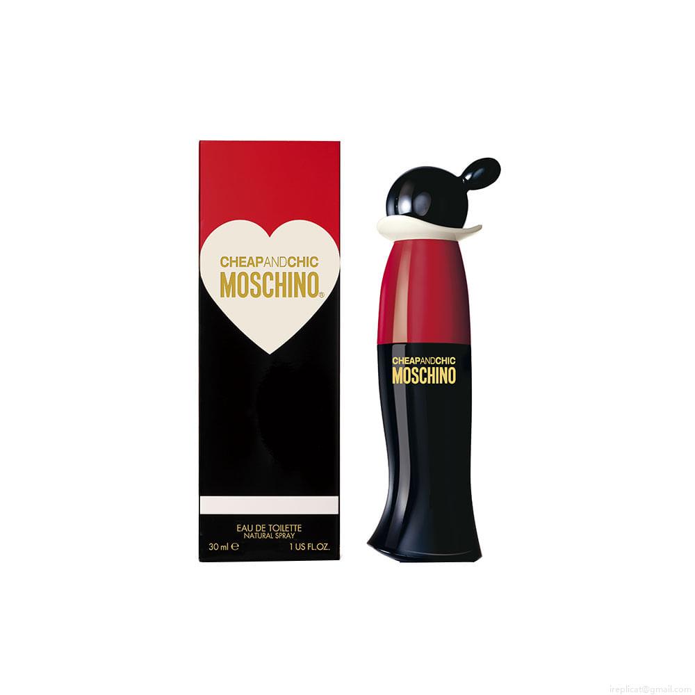 Perfume Moschino Cheap & Chic Feminino Eau de Toilette 30 ml Perfume Moschino Cheap & Chic Feminino Eau de Toilette 30 ml