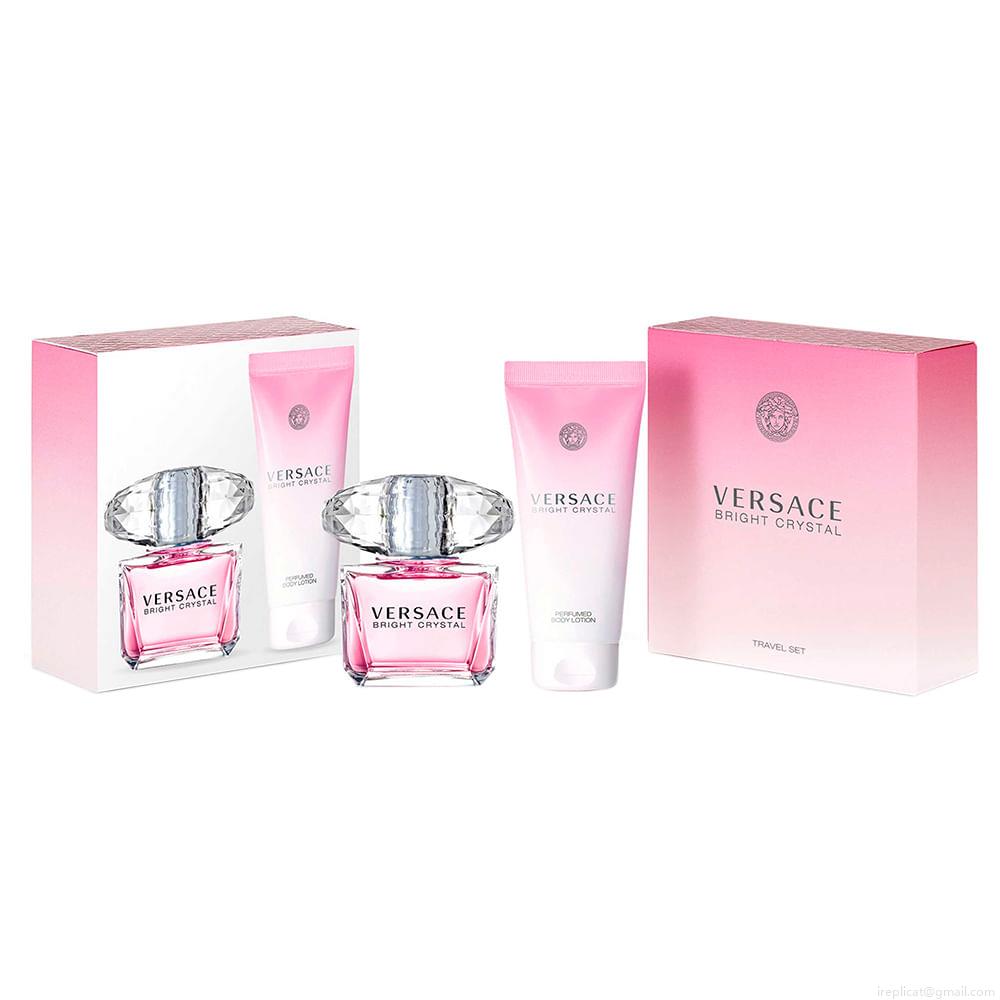 Kit Pefume Versace Bright Crystal Feminino Eau de Toilette 90 ml + Loção Corporal 100 ml Kit Pefume Versace Bright Crystal Feminino Eau de Toilette 90 ml + Loção Corporal 100 ml